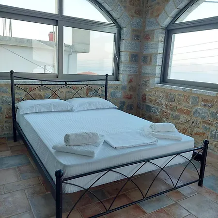 Apartament Golden Sunrise Gythio